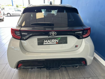 Photo 6 du bon plan TOYOTA Yaris 116h GR Sport 5p MY22 occasion à 22180 €