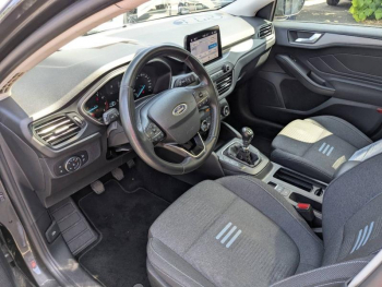 Photo 14 du bon plan FORD Focus Active 1.0 Flexifuel mHEV 125ch Active Style occasion à 20990 €