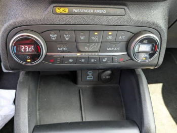 Photo 18 du bon plan FORD Focus Active 1.0 Flexifuel mHEV 125ch Active Style occasion à 20990 €
