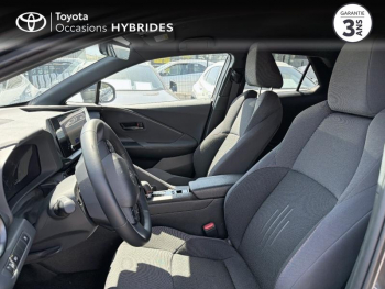 Photo 11 du bon plan TOYOTA C-HR 1.8 Hybride 140ch Design MY25 occasion à 27490 €