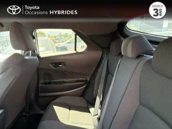 Photo 12 du bon plan TOYOTA C-HR 1.8 Hybride 140ch Design MY25 occasion à 27490 €
