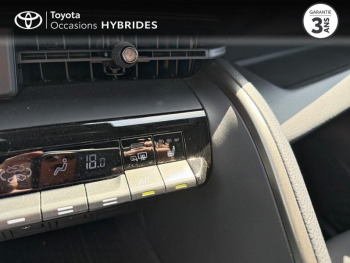 Photo 21 du bon plan TOYOTA C-HR 1.8 Hybride 140ch Design MY25 occasion à 27490 €