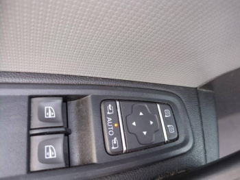 Photo 17 du bon plan RENAULT Kangoo Van L1 1.5 Blue dCi 95ch Grand Confort - 22 occasion à 15490 €