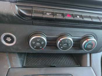 Photo 19 du bon plan RENAULT Kangoo Van L1 1.5 Blue dCi 95ch Grand Confort - 22 occasion à 15490 €