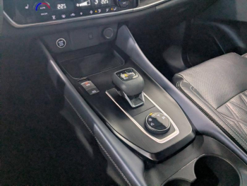 Photo 14 du bon plan NISSAN Qashqai 1.3 Mild Hybrid 158ch Tekna+ 4x4 Xtronic occasion à 23490 €