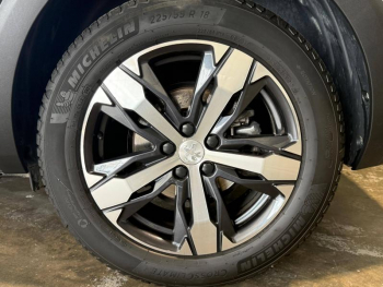 Photo 34 du bon plan PEUGEOT 5008 2.0 BlueHDi 180ch S&S GT Pack EAT8 occasion à 22900 €