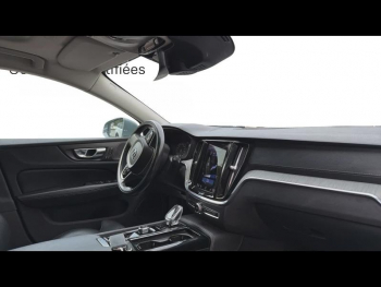 Photo 4 du bon plan VOLVO V60 T6 AWD 253 + 87ch Inscription Luxe Geartronic occasion à 25490 €