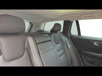 Photo 6 du bon plan VOLVO V60 T6 AWD 253 + 87ch Inscription Luxe Geartronic occasion à 25490 €