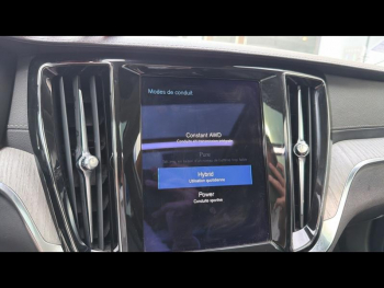 Photo 21 du bon plan VOLVO V60 T6 AWD 253 + 87ch Inscription Luxe Geartronic occasion à 25490 €