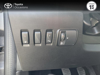Photo 22 du bon plan RENAULT Twingo 1.0 SCe 65ch Urban Night occasion à 11990 €