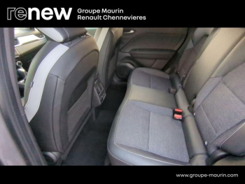 Photo 10 du bon plan RENAULT Captur 1.6 E-Tech hybride 145ch Intens -21 occasion à 19999 €