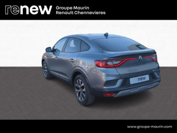 Photo 7 du bon plan RENAULT Arkana 1.6 E-Tech 145ch Business occasion à 16999 €