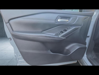 Photo 24 du bon plan NISSAN Qashqai 1.3 Mild Hybrid 140ch N-Connecta occasion à 21490 €