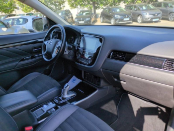 Photo 15 du bon plan MITSUBISHI Outlander PHEV Twin Motor Business 4WD occasion à 18900 €