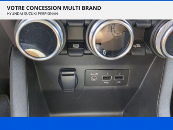 Photo 21 du bon plan RENAULT Clio 1.6 E-Tech 145ch full hybrid Evolution occasion à 17490 €