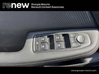 Photo 17 du bon plan RENAULT Clio 1.6 E-Tech hybride 145ch RS Line occasion à 17890 €