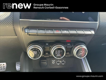 Photo 21 du bon plan RENAULT Clio 1.6 E-Tech hybride 145ch RS Line occasion à 17890 €