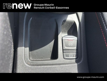 Photo 26 du bon plan RENAULT Clio 1.6 E-Tech hybride 145ch RS Line occasion à 17890 €