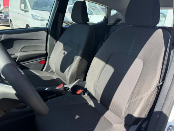 Photo 9 du bon plan FORD Fiesta 1.1 75ch Cool & Connect 5p occasion à 11690 €