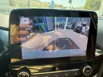 Photo 16 du bon plan FORD Fiesta 1.1 75ch Cool & Connect 5p occasion à 11690 €
