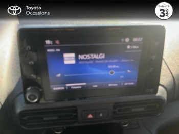 Photo 7 du bon plan TOYOTA PROACE CITY Medium 110 VVT-i Dynamic RC23 occasion à 18390 €