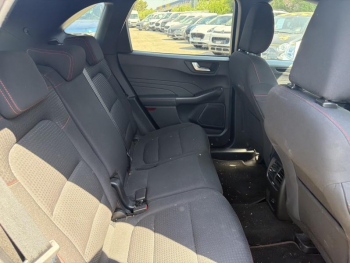 Photo 12 du bon plan FORD Kuga 2.5 Duratec 190ch FHEV E85 ST-Line BVA occasion à 17990 €