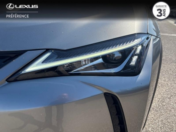 Photo 16 du bon plan LEXUS UX 250h 2WD Premium Edition MY20 occasion à 20490 €