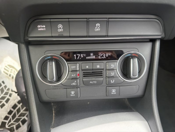 Photo 16 du bon plan AUDI Q3 2.0 TDI 150ch ultra S line occasion à 13900 €