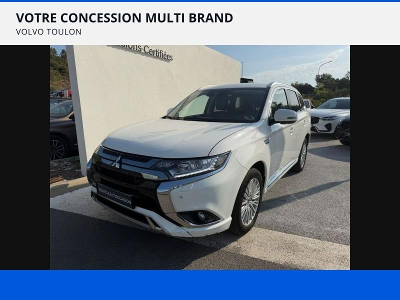 Bon plan MITSUBISHI Outlander PHEV Twin Motor Business 4WD Euro6d-T EVAP 5cv occasion à 18990 €