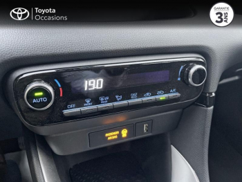 Photo 9 du bon plan TOYOTA Yaris 116h Dynamic 5p MY22 occasion à 18490 €