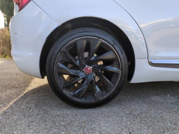 Photo 8 du bon plan DS DS 5 BlueHDi 180ch Performance line S&S EAT6 occasion à 10880 €