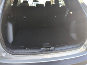 Photo 12 du bon plan FORD Kuga 2.5 Duratec 180ch Hybrid FlexiFuel Titanium Powershift occasion à 27990 €