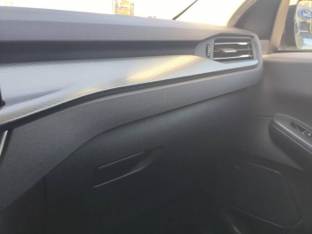 Photo 31 du bon plan FORD Kuga 2.5 Duratec 180ch Hybrid FlexiFuel Titanium Powershift occasion à 27990 €
