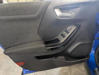 Photo 7 du bon plan FORD Puma 1.0 EcoBoost 125ch mHEV Titanium 6cv occasion à 14990 €