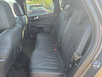 Photo 12 du bon plan FORD Kuga 2.5 Duratec 190ch FHEV E85 Vignale BVA occasion à 27900 €