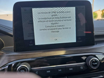 Photo 25 du bon plan FORD Kuga 2.5 Duratec 190ch FHEV E85 Vignale BVA occasion à 27900 €