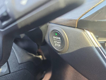 Photo 30 du bon plan FORD Kuga 2.5 Duratec 190ch FHEV E85 Vignale BVA occasion à 27900 €