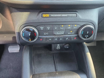 Photo 32 du bon plan FORD Kuga 2.5 Duratec 190ch FHEV E85 Vignale BVA occasion à 27900 €