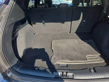 Photo 44 du bon plan FORD Kuga 2.5 Duratec 190ch FHEV E85 Vignale BVA occasion à 27900 €