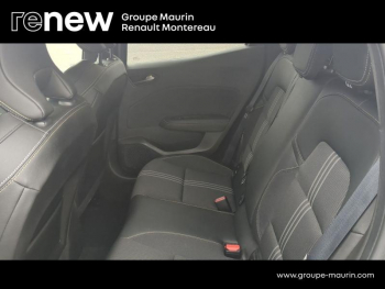 Photo 11 du bon plan RENAULT Clio 1.6 E-Tech hybride 145ch Engineered occasion à 16900 €