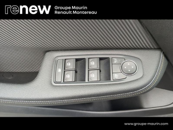 Photo 22 du bon plan RENAULT Clio 1.6 E-Tech hybride 145ch Engineered occasion à 16900 €