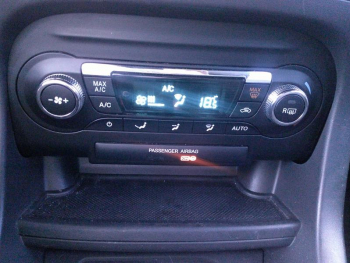 Photo 11 du bon plan FORD Ka+ Active 1.2 Ti-VCT 85ch S&S occasion à 9900 €