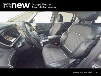 Photo 12 du bon plan RENAULT Grand Scenic 1.3 TCe 140ch Intens EDC - 21 occasion à 15900 €