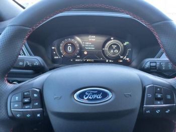 Photo 14 du bon plan FORD Kuga 2.5 Duratec 190ch FHEV E85 ST-Line X BVA occasion à 27949 €