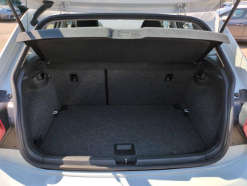 Photo 13 du bon plan VOLKSWAGEN Polo 1.0 TSI 95ch Confortline occasion à 12490 €
