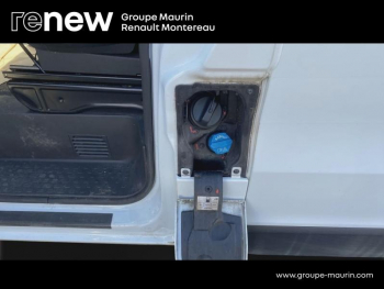 Photo 13 du bon plan RENAULT Trafic Fg VUL L1H1 2T8 2.0 Blue dCi 130ch Grand Confort occasion à 18900 €