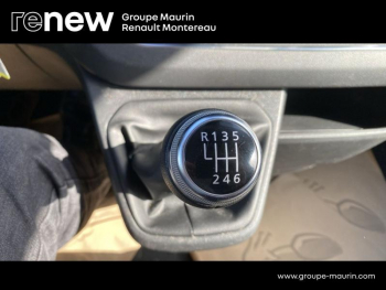 Photo 16 du bon plan RENAULT Trafic Fg VUL L1H1 2T8 2.0 Blue dCi 130ch Grand Confort occasion à 18900 €