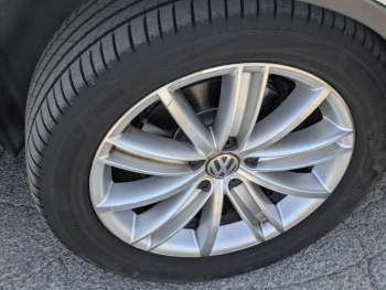 Photo 4 du bon plan VOLKSWAGEN Tiguan 2.0 TDI 177ch BlueMotion Technology FAP Carat 4Motion DSG7 occasion à 13989 €