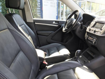 Photo 6 du bon plan VOLKSWAGEN Tiguan 2.0 TDI 177ch BlueMotion Technology FAP Carat 4Motion DSG7 occasion à 13989 €