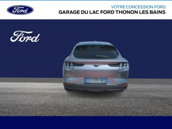 Photo 3 du bon plan FORD Mustang Mach-E 269ch Standard Range 76kWh Mach-E Propulsion occasion à 26990 €